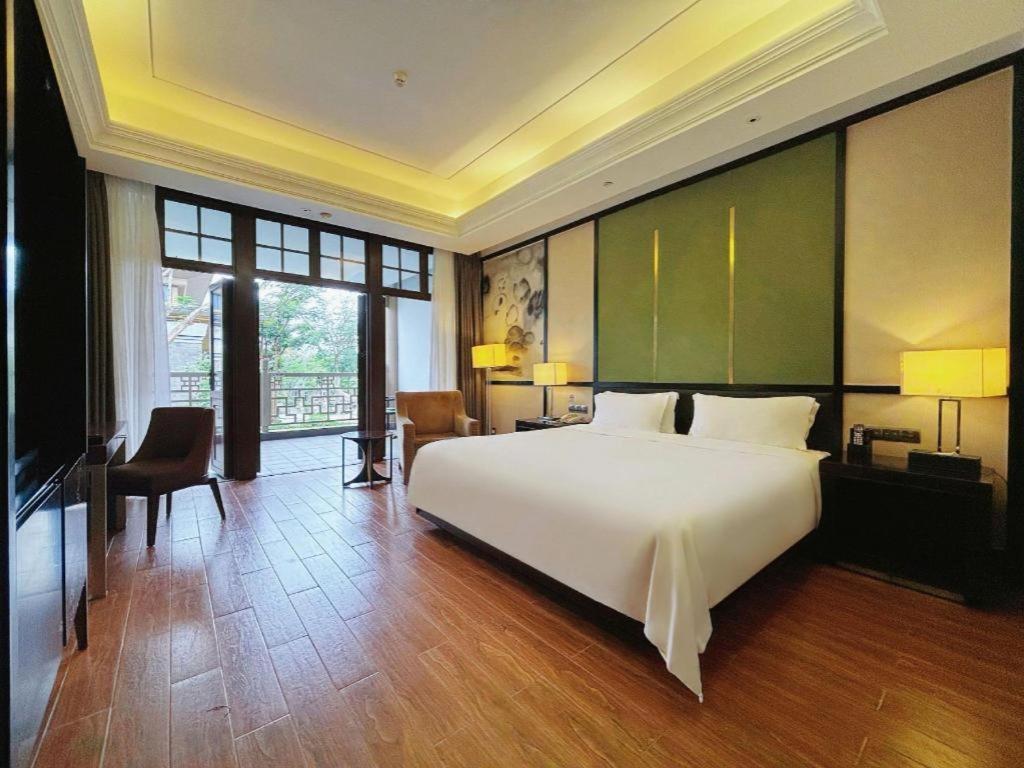 Eadry Royal Garden Hotel Haikou Haikou  Eksteriør bilde