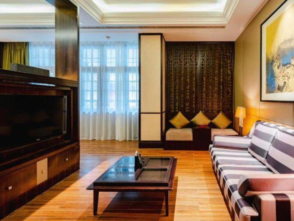 Eadry Royal Garden Hotel Haikou Haikou  Eksteriør bilde